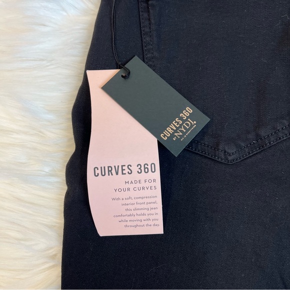 NWT Curves 360 Slim Straight Ankle Jeans - Picture 4 of 13